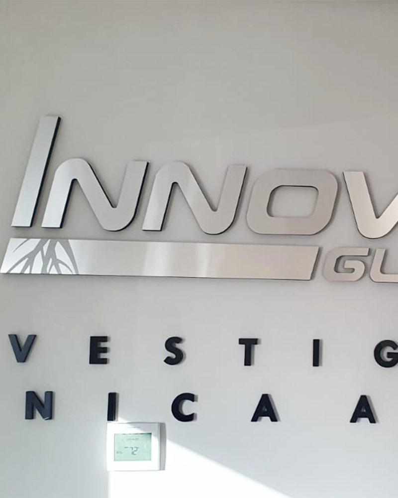 Letras 3D y logos corpóreos